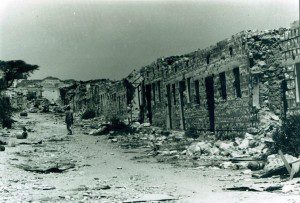 Destruction has been the fate of Somalia for more than 20 years. Hargeisa in March 1991. Photo Koert Lindijer